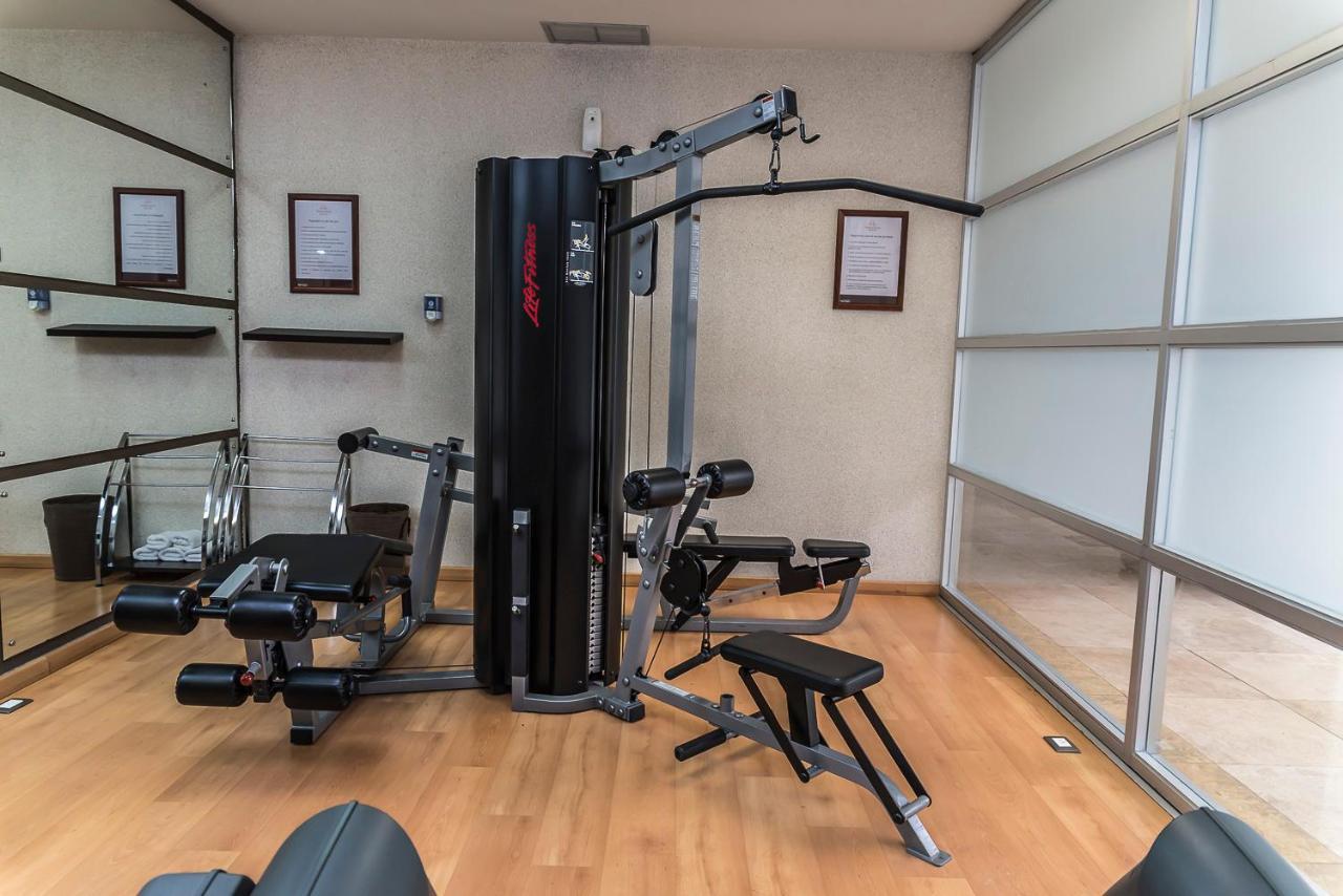 Hotel Trinitarias Suites Barquisimeto ภายนอก รูปภาพ