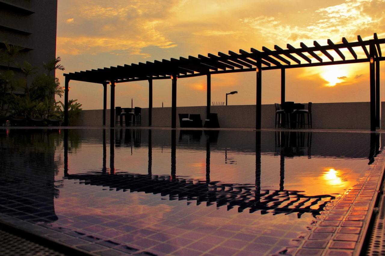 Hotel Trinitarias Suites Barquisimeto ภายนอก รูปภาพ