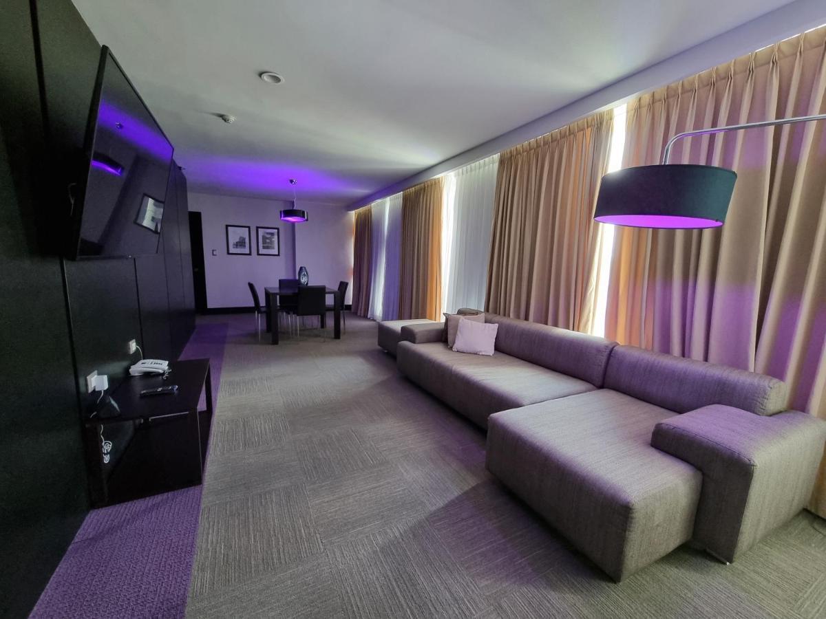 Hotel Trinitarias Suites Barquisimeto ภายนอก รูปภาพ