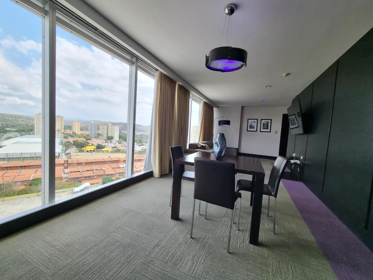 Hotel Trinitarias Suites Barquisimeto ภายนอก รูปภาพ